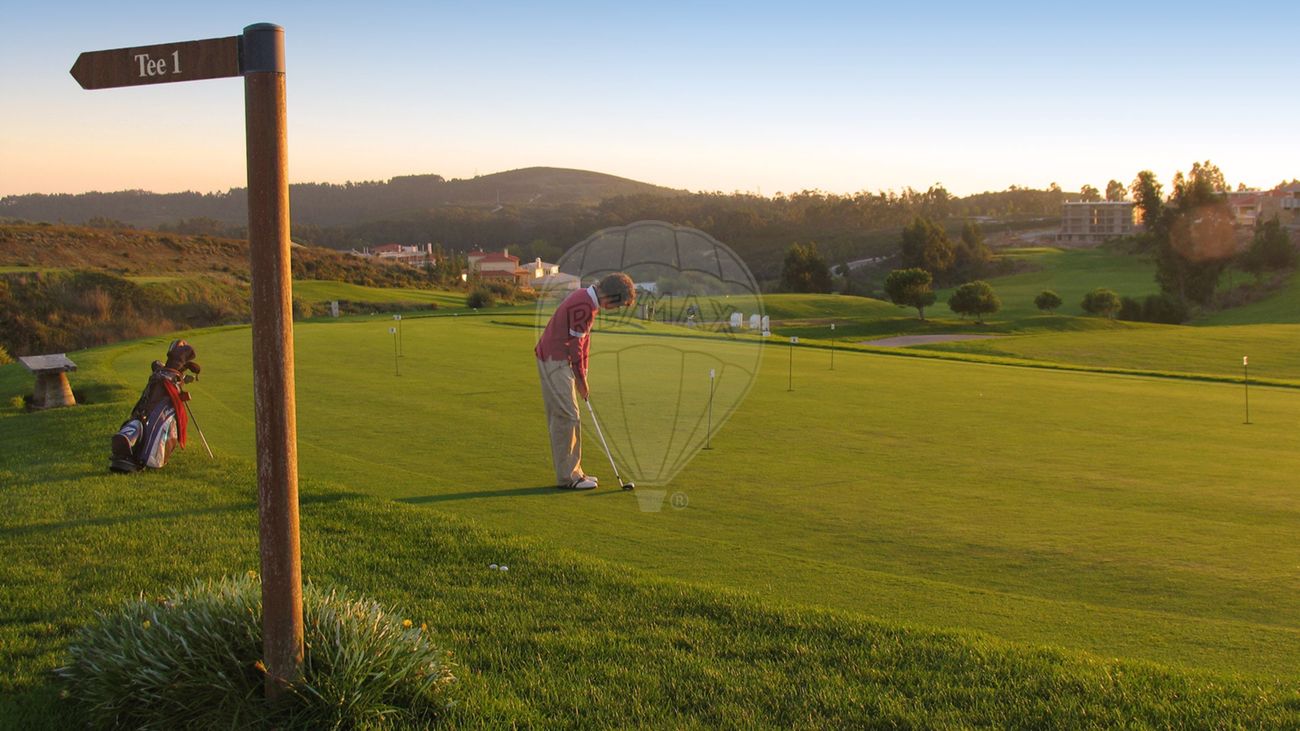 Apartamento T2 à venda em Belas Club de Campo