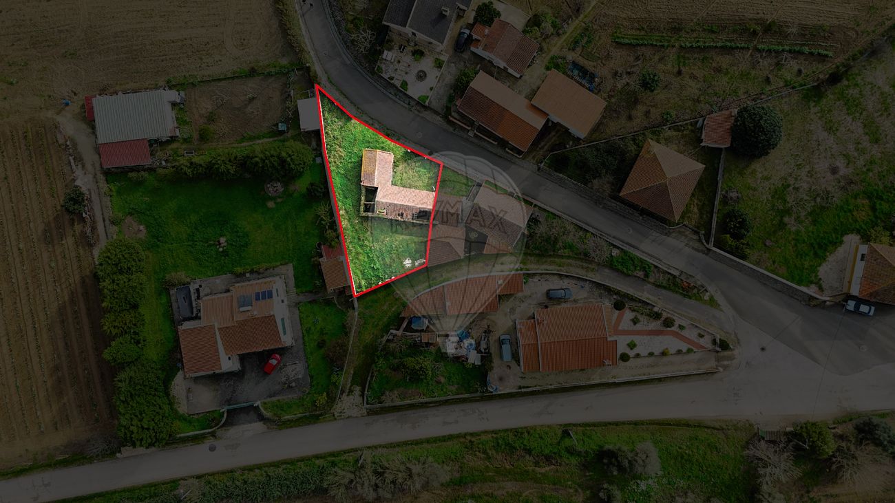 Moradia T2 à venda em Portela