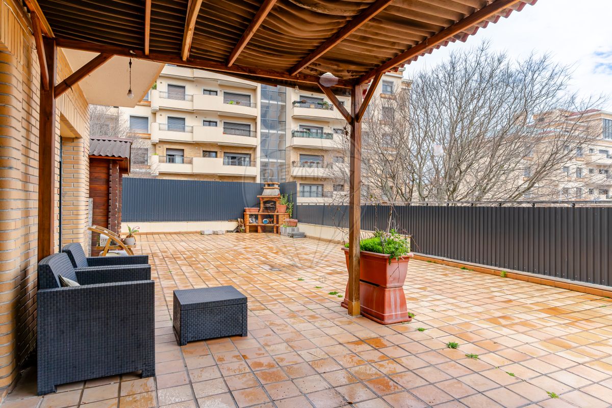 Apartamento T4 de luxo à venda em Loures