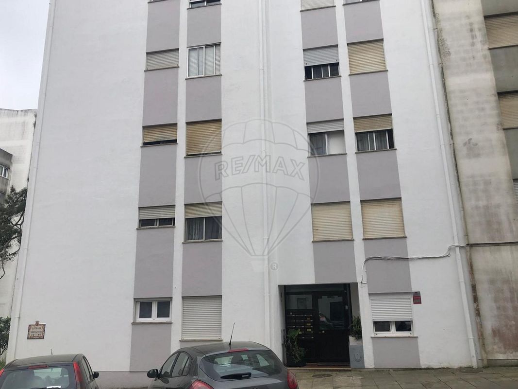 Apartamento T2 à venda em Rinchoa