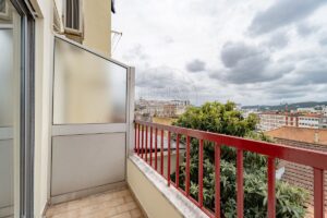 Apartamento T3 à venda em Coimbra(Sé Nova,Sta Cruz,Almedina e S.Bartolomeu)