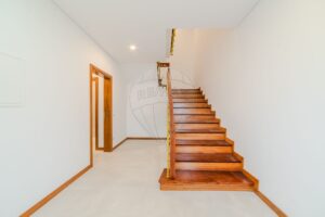 Moradia T4 à venda em São João da Madeira