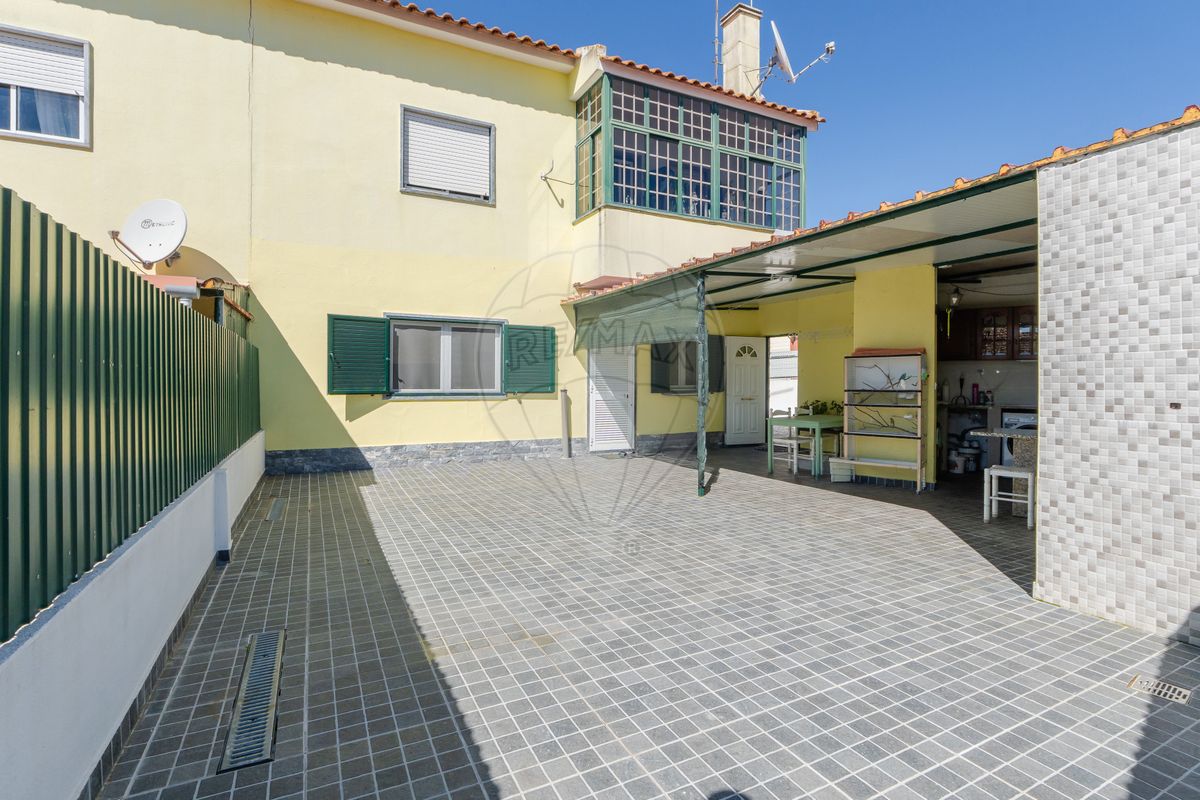 Moradia T2 à venda em Vila Franca de Xira