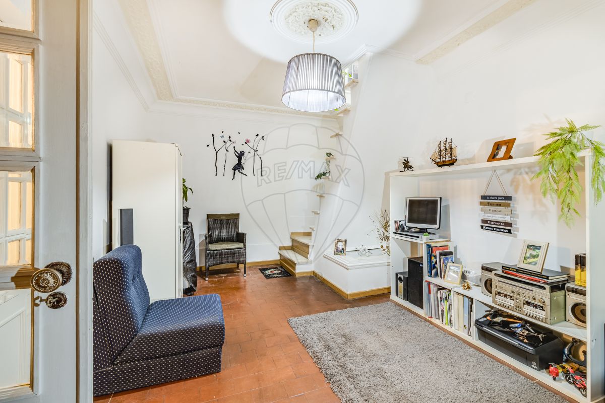 Moradia T2 à venda em Odivelas