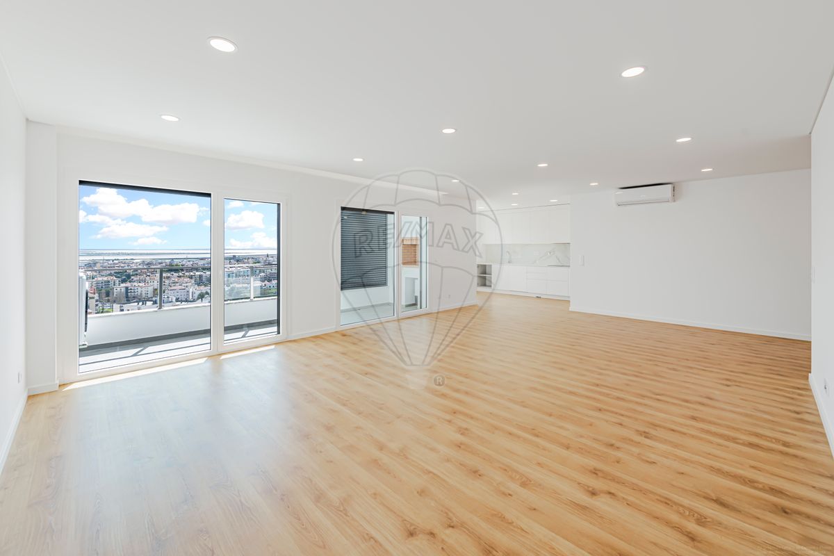 Apartamento T3 à venda em Vila Franca de Xira