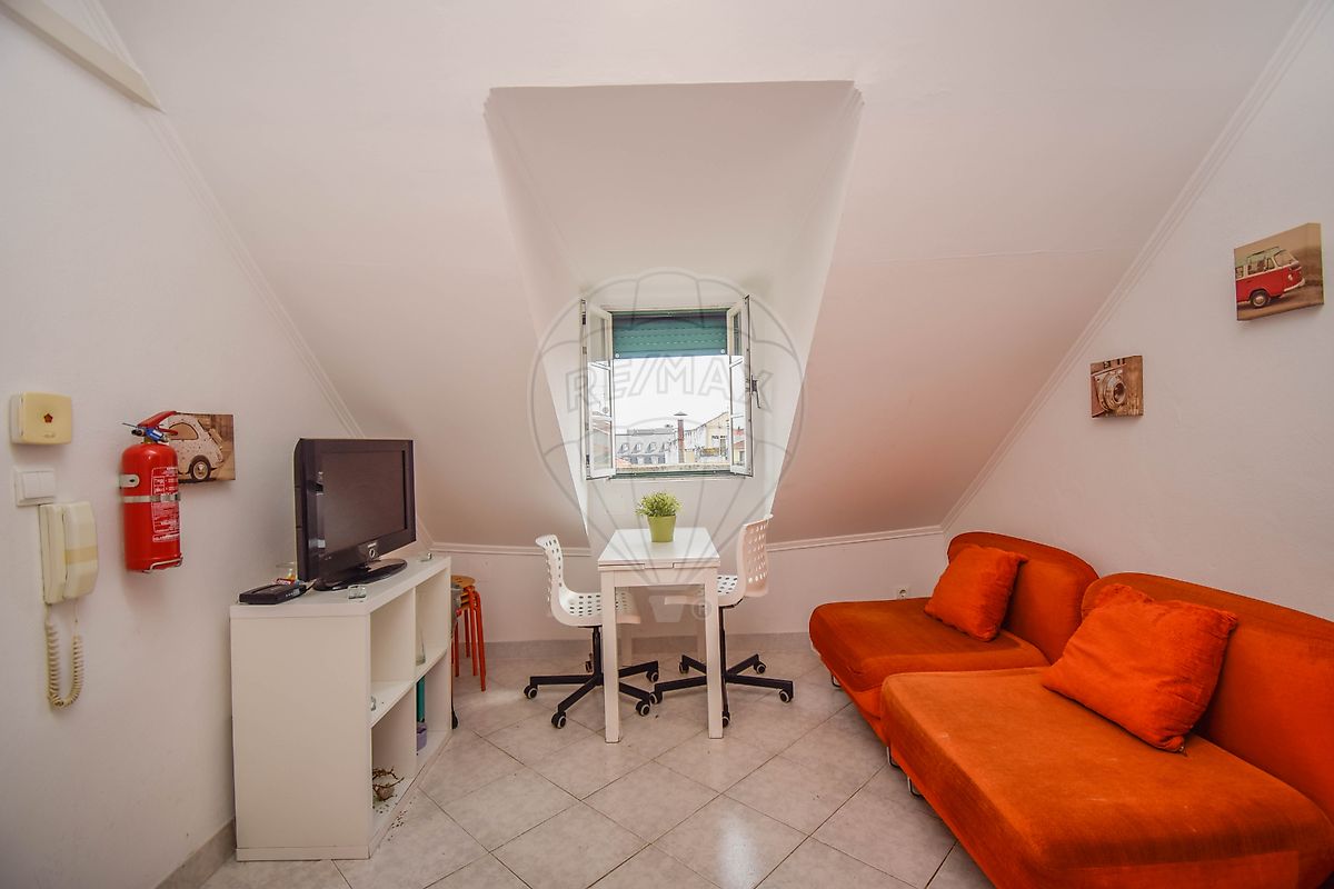 Apartamento T2 à venda em Bairro Alto