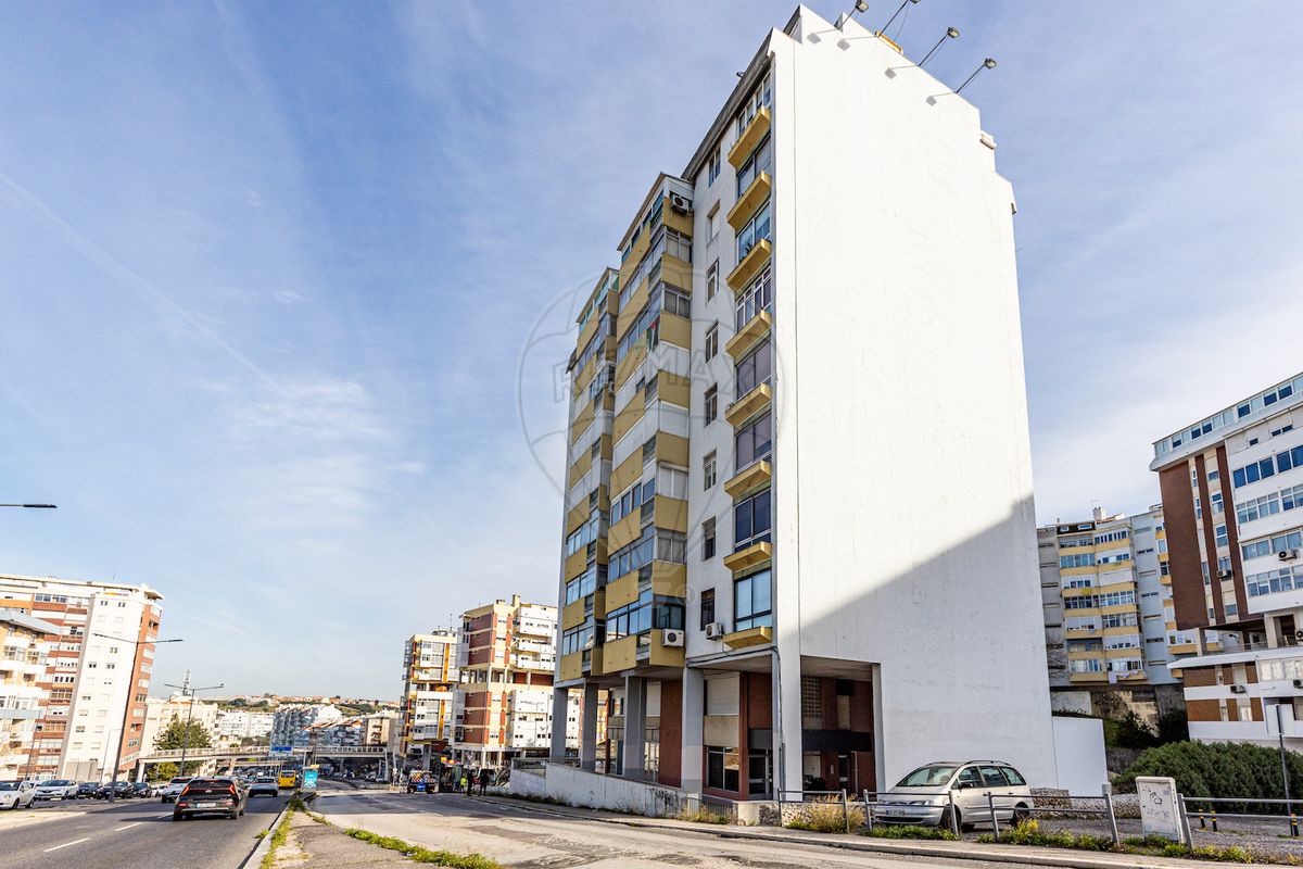 Apartamento T5 à venda em Lisboa