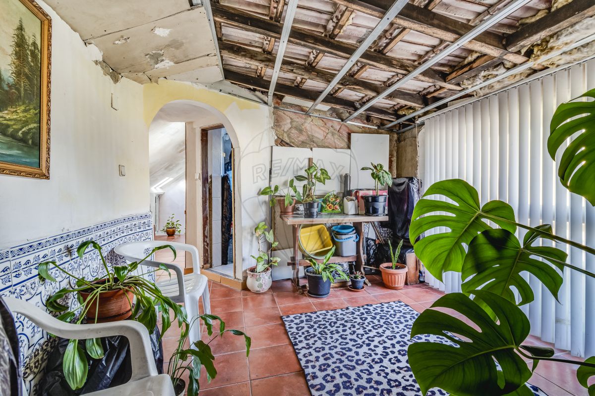 Moradia T2 à venda em Odivelas