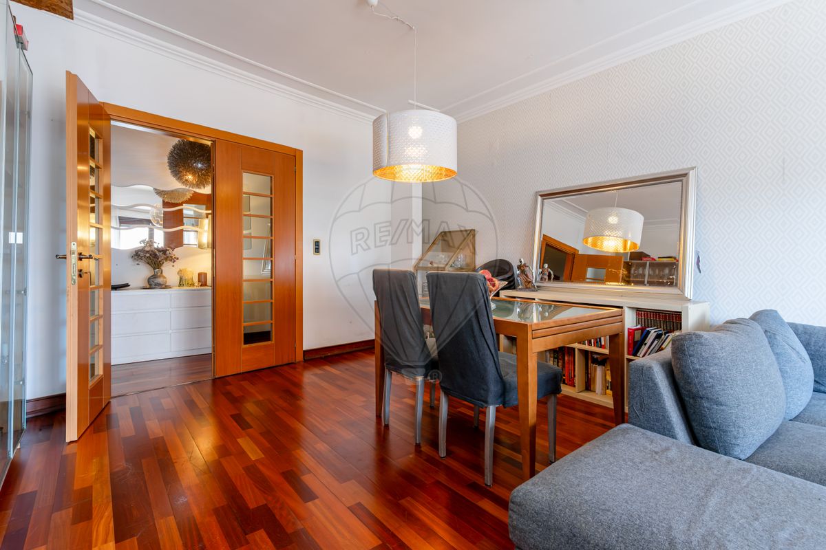 Apartamento T4 de luxo à venda em Loures