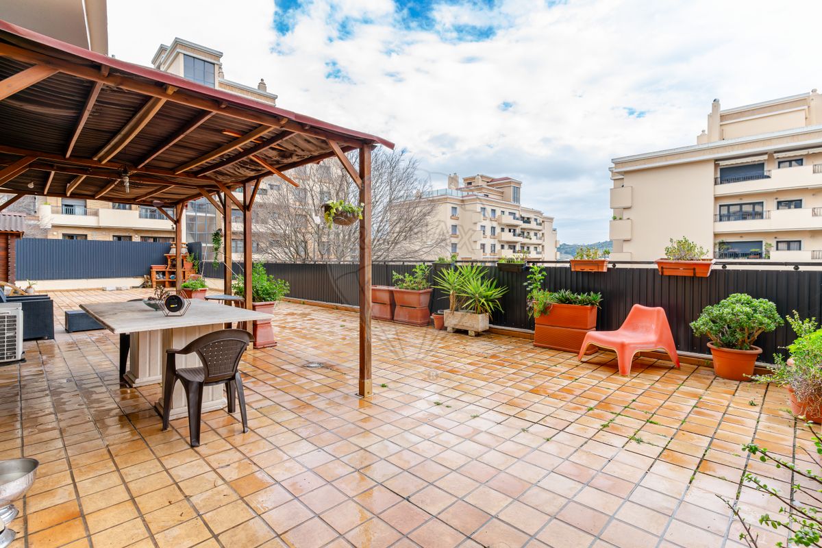 Apartamento T4 de luxo à venda em Loures