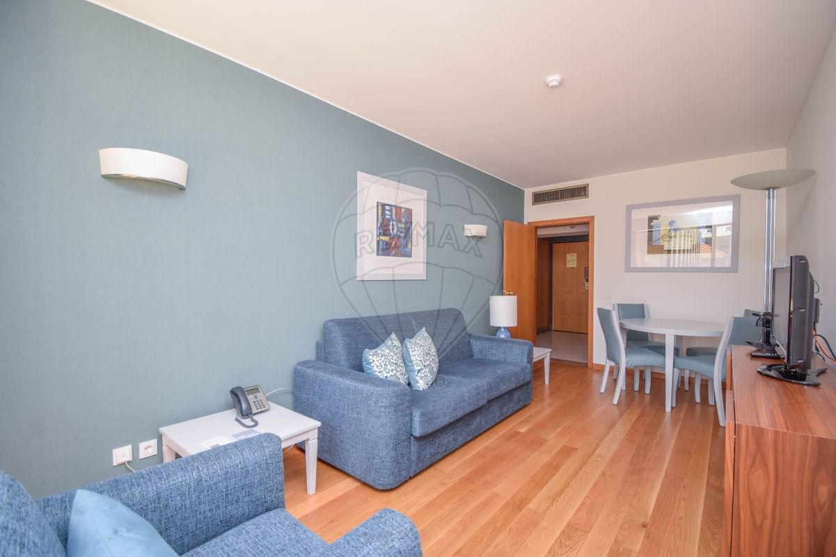 Apartamento T1 à venda em Rua Castilho