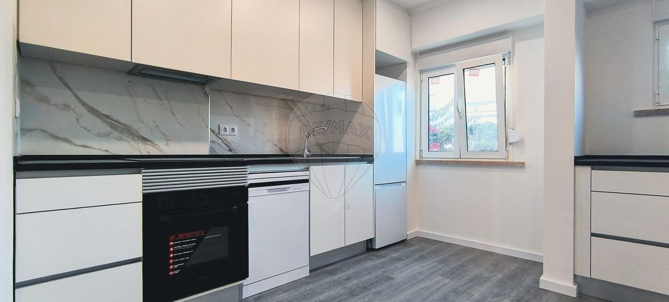 Apartamento T3 à venda em Sintra