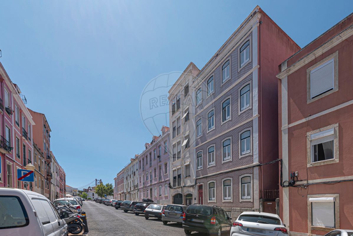 Prédio  à venda em Lisboa
