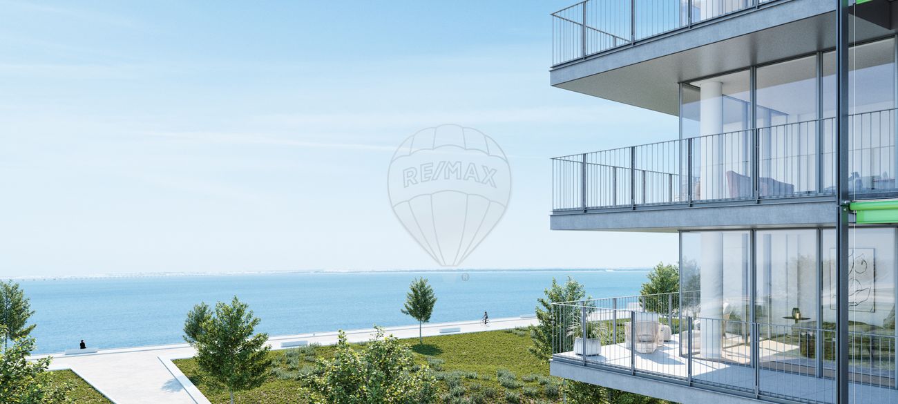 Apartamento T4 de luxo à venda em Braço de Prata