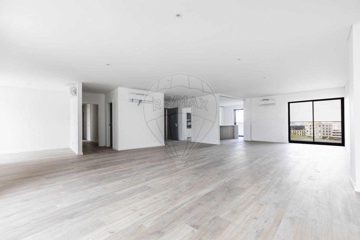 Apartamento T5 de luxo à venda em Oeiras