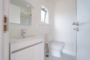 Apartamento T3 à venda em Coimbra(Sé Nova,Sta Cruz,Almedina e S.Bartolomeu)