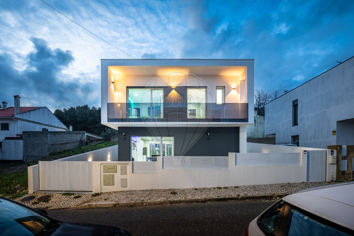 Moradia T3 à venda em Vila Franca de Xira