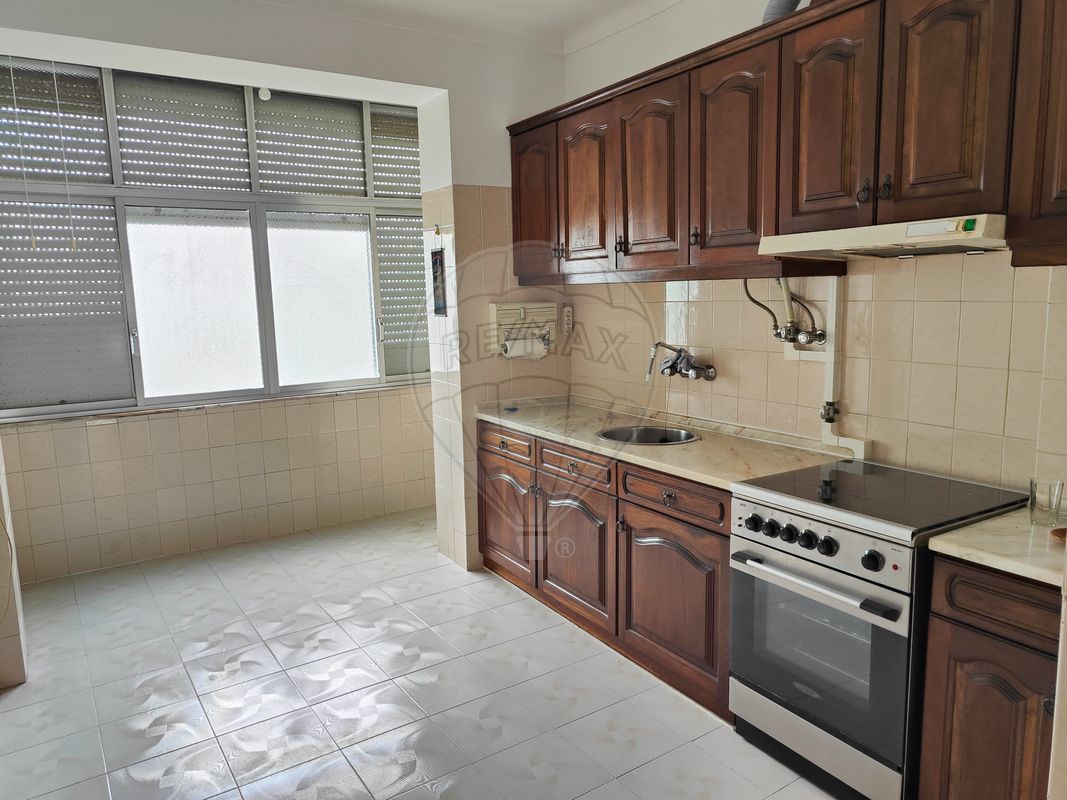 Apartamento T3 à venda em Sintra