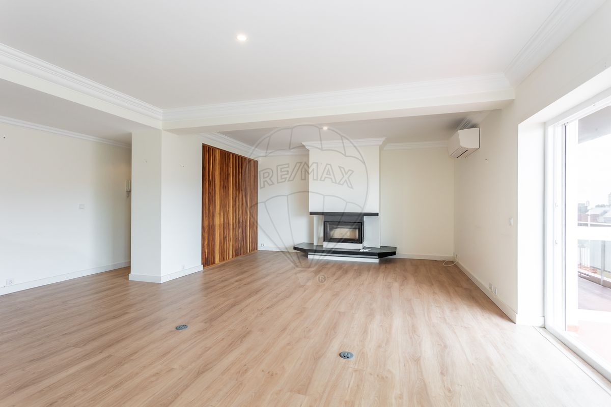 Apartamento T3 de luxo à venda em Cascais