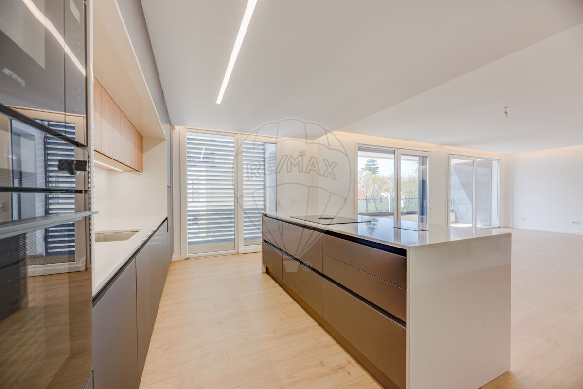 Apartamento T3 de luxo à venda em Cascais