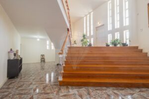 Moradia T5 à venda em Guimarães