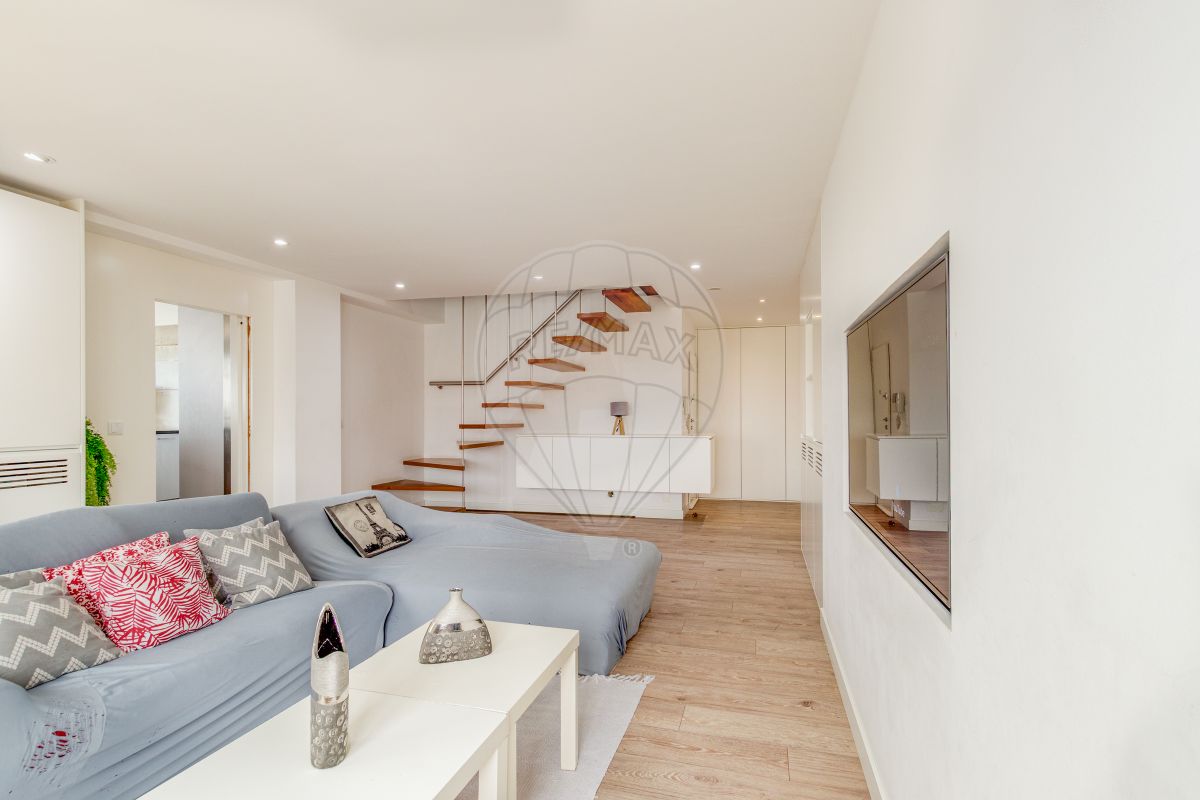 Apartamento T5 à venda em Vila Franca de Xira