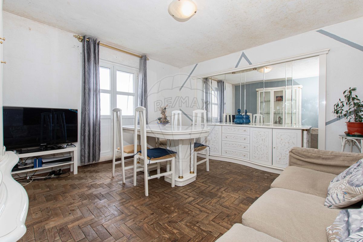 Apartamento T3 à venda em Lisboa