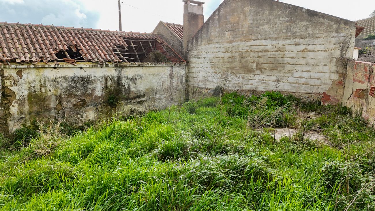 Moradia T2 à venda em Portela