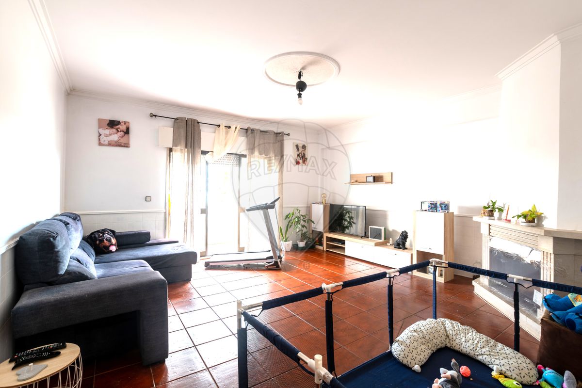Apartamento T2 à venda em Sintra
