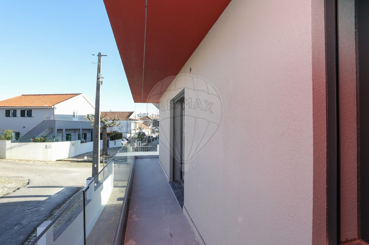 Moradia T3 à venda em Odivelas