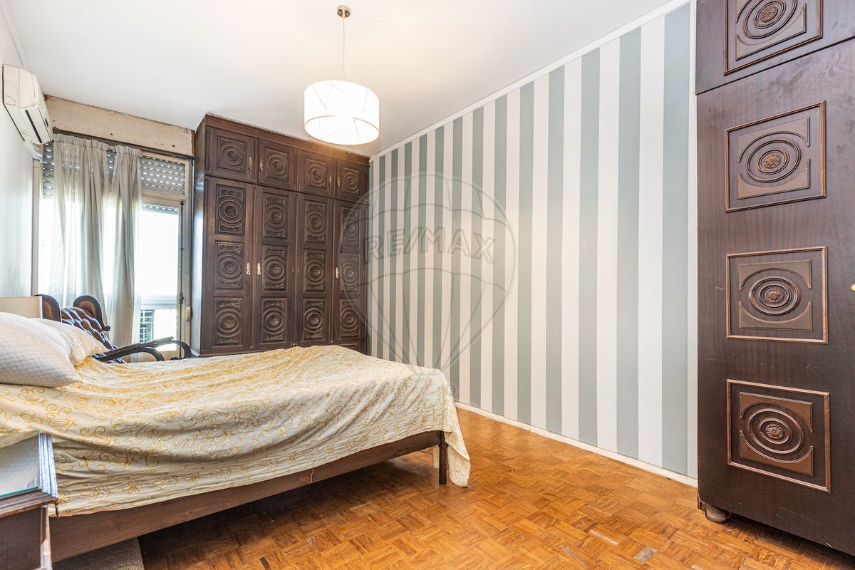 Apartamento T5 à venda em Lisboa