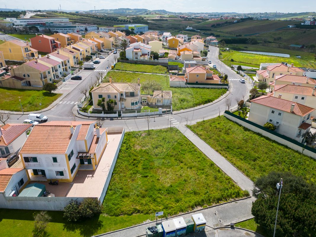 Terreno  à venda em Torres Vedras