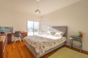 Moradia T5 à venda em Guimarães