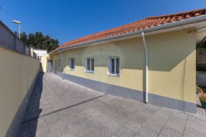 Moradia T3 à venda em Espinho