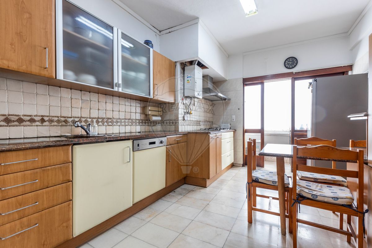 Apartamento T5 à venda em Lisboa