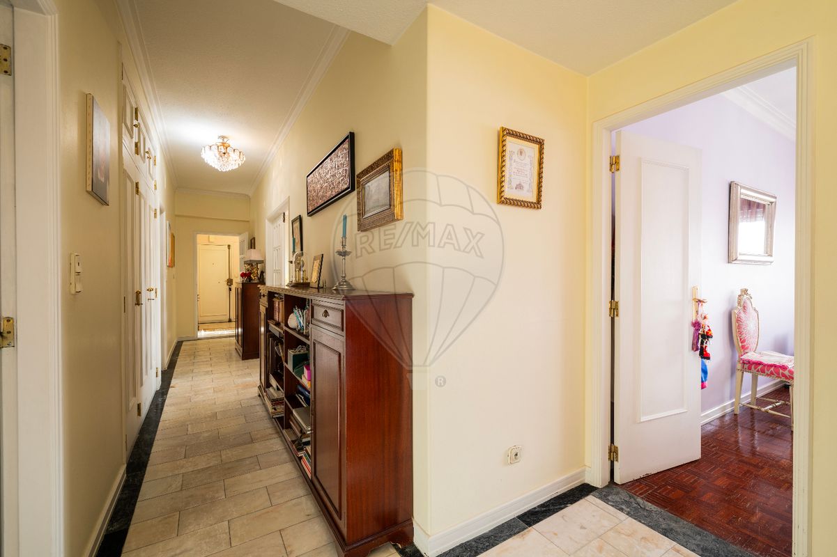 Apartamento T3 à venda em Lisboa