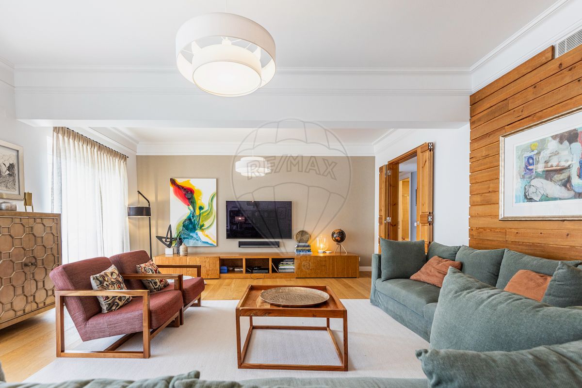 Apartamento T5 de luxo à venda em Lisboa