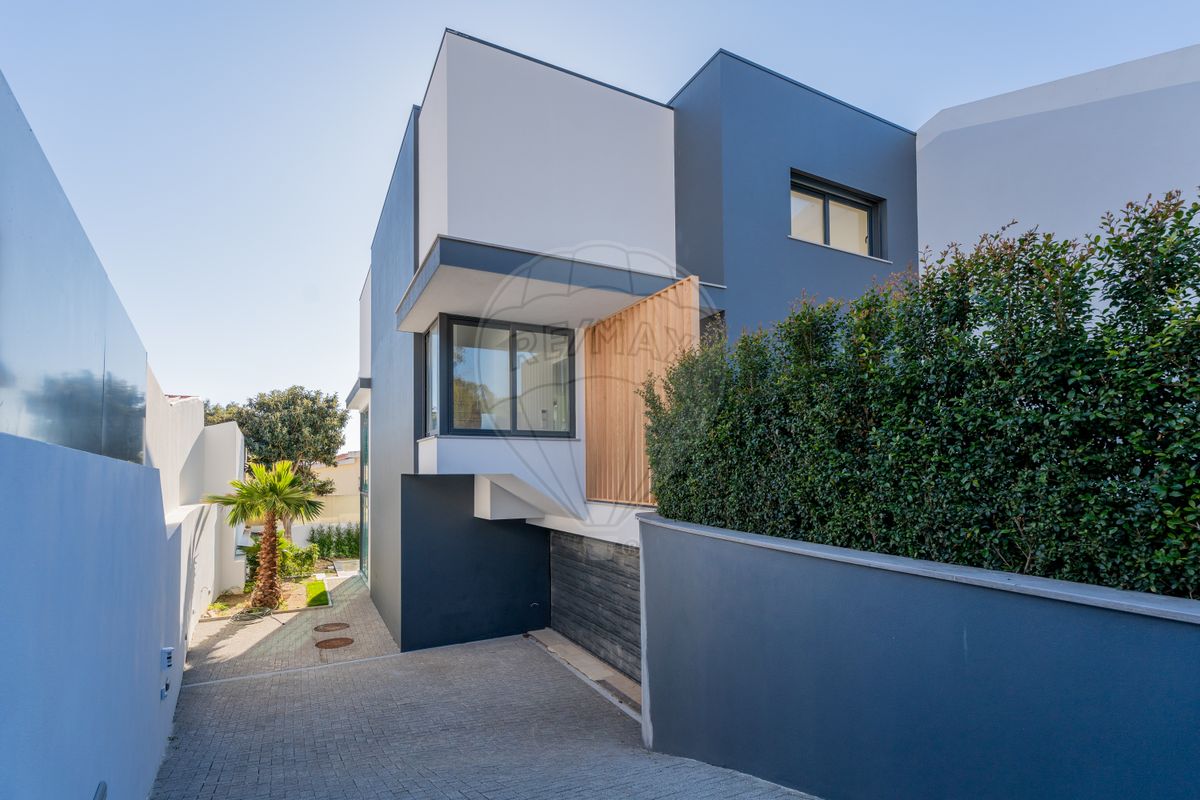 Moradia T4 à venda em Cascais
