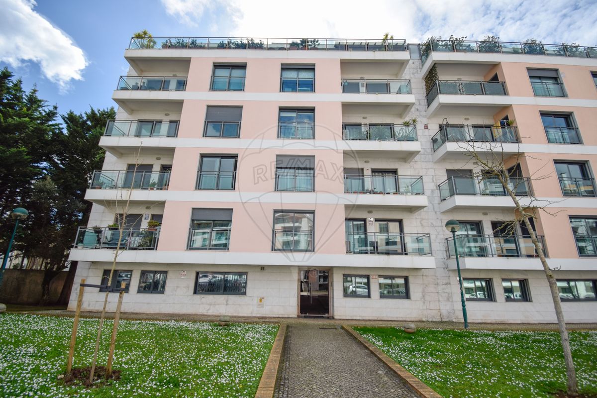 Apartamento T3 à venda em Oeiras