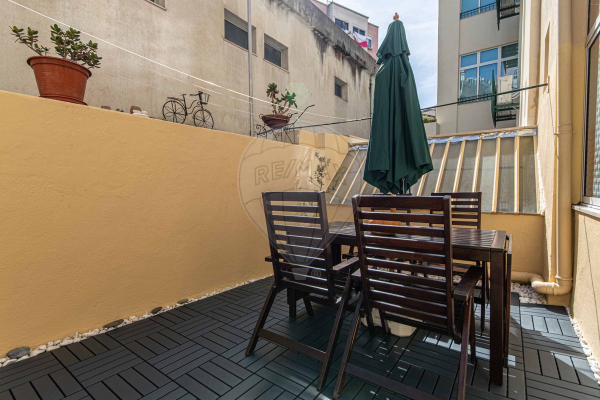Apartamento T4 à venda em Lisboa