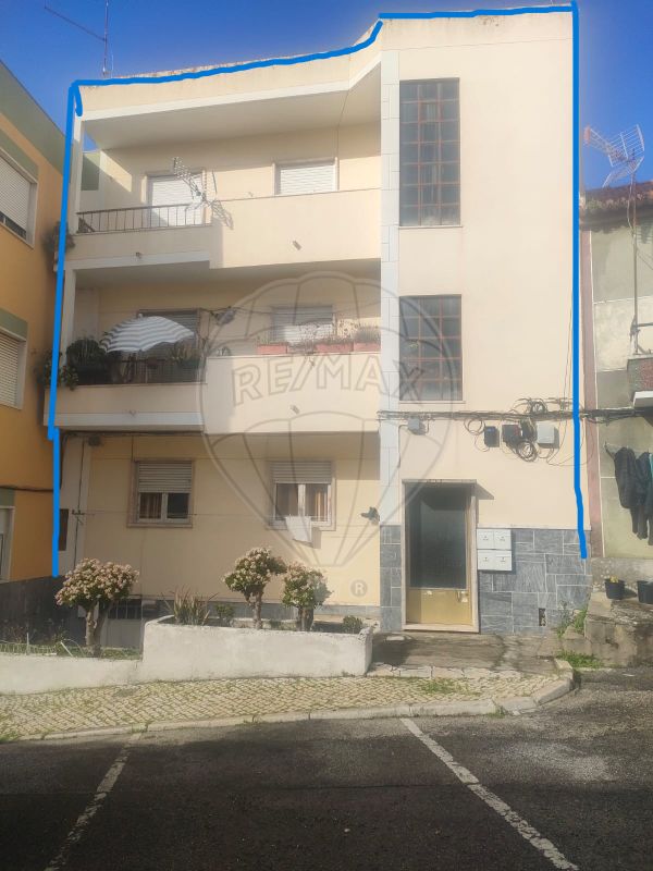 Prédio  à venda em Bobadela
