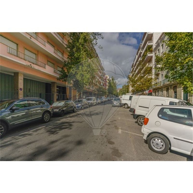 Apartamento T3 à venda em Lisboa