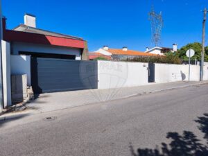 Moradia T3 à venda em Santa Maria da Feira