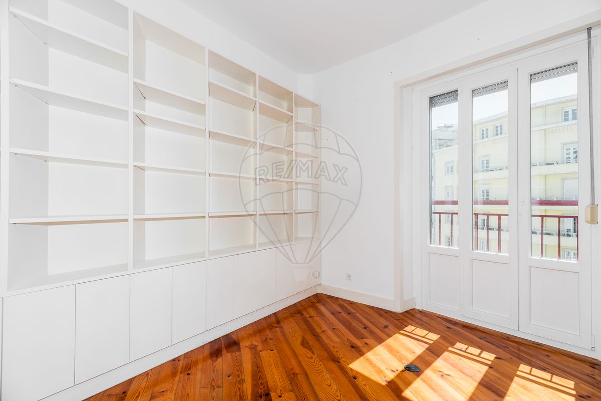 Apartamento T3 à venda em Lisboa