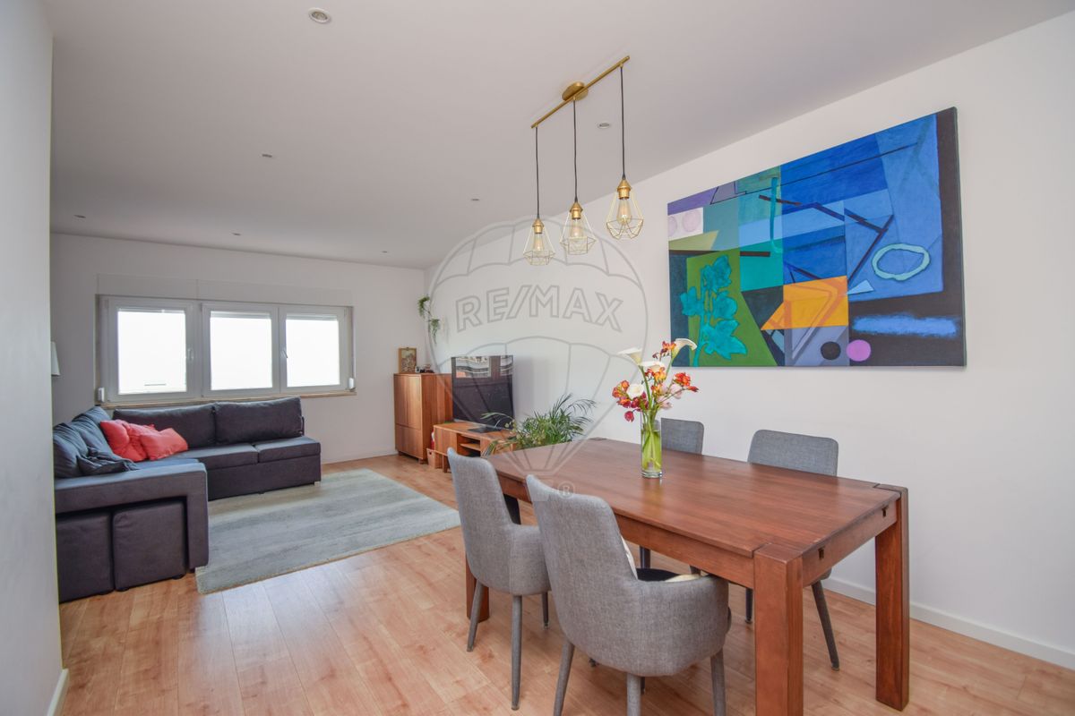 Apartamento T3 à venda em Oeiras