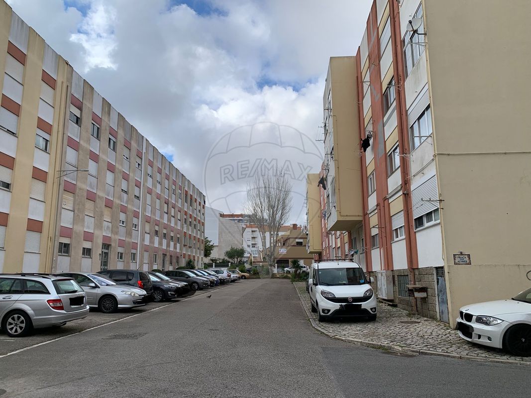 Apartamento T2 à venda em Sintra