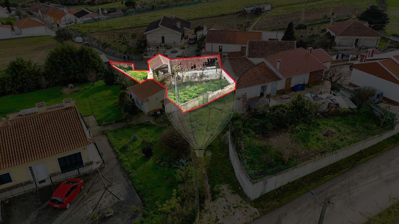 Moradia T2 à venda em Portela