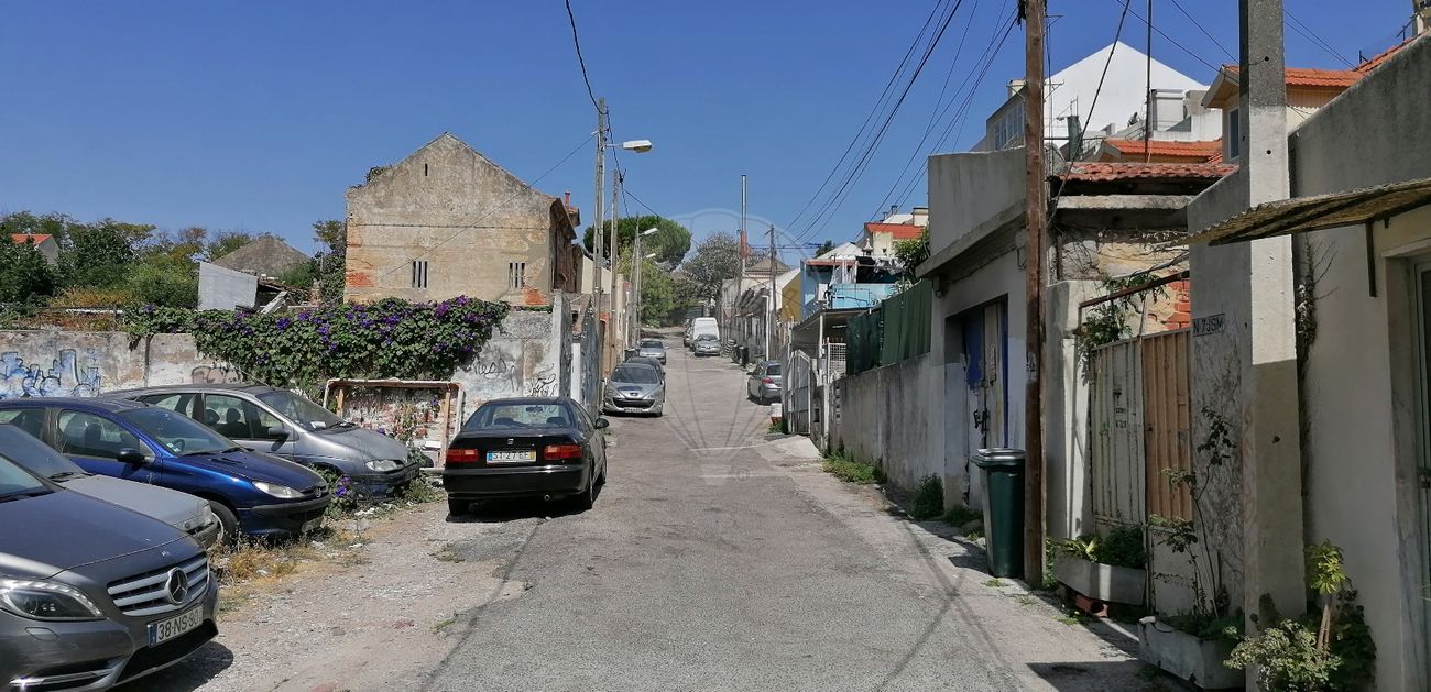 Terreno  à venda em Laranjeiras