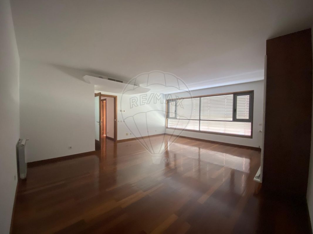 Apartamento T3 à venda em Lisboa