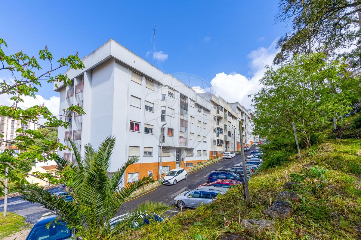 Apartamento T1 à venda em Sintra